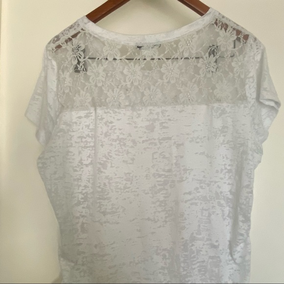 White embelished short sleeve shirt - Picture 5 of 6